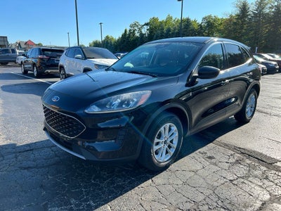 2020 Ford Escape SE