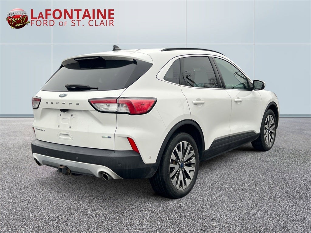 2020 Ford Escape Titanium