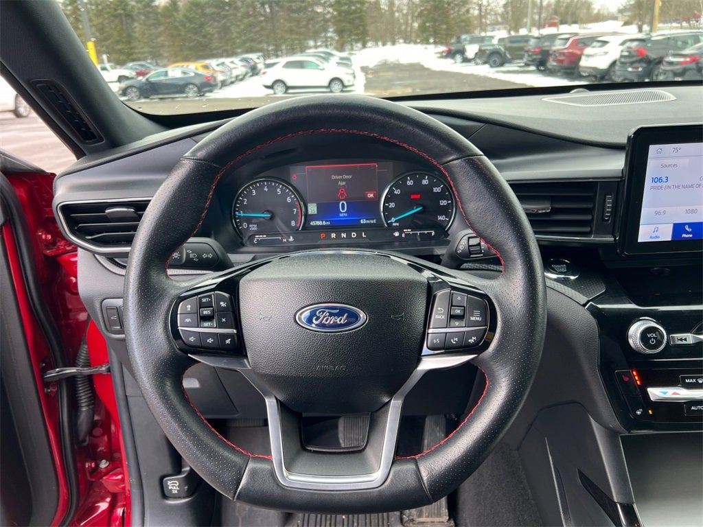 2023 Ford Explorer ST-Line