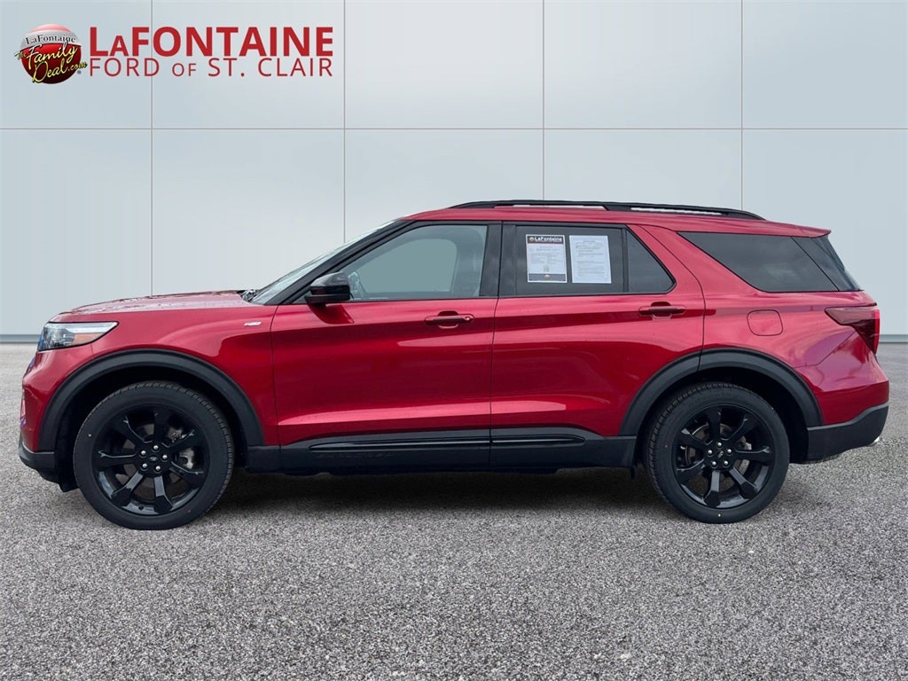 2023 Ford Explorer ST-Line