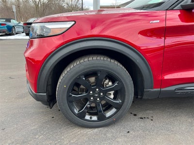 2023 Ford Explorer ST-Line