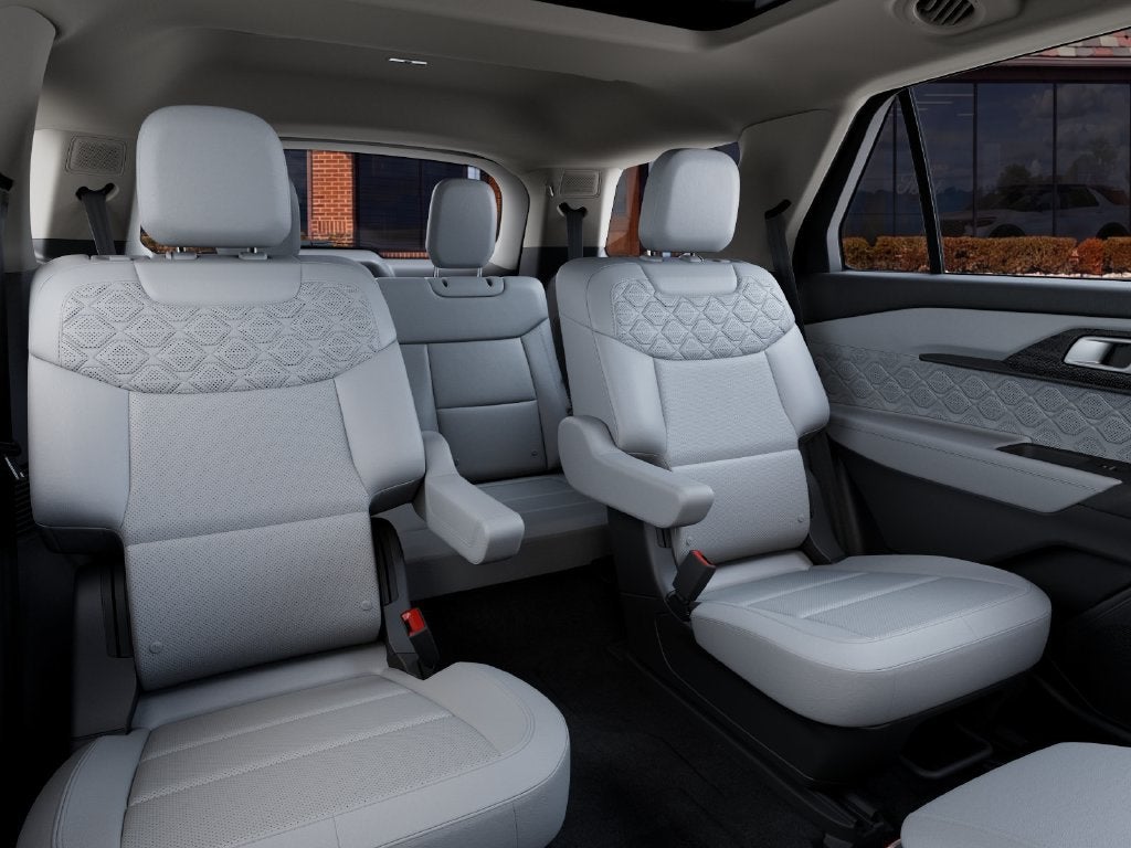 2027 Ford Explorer Platinum