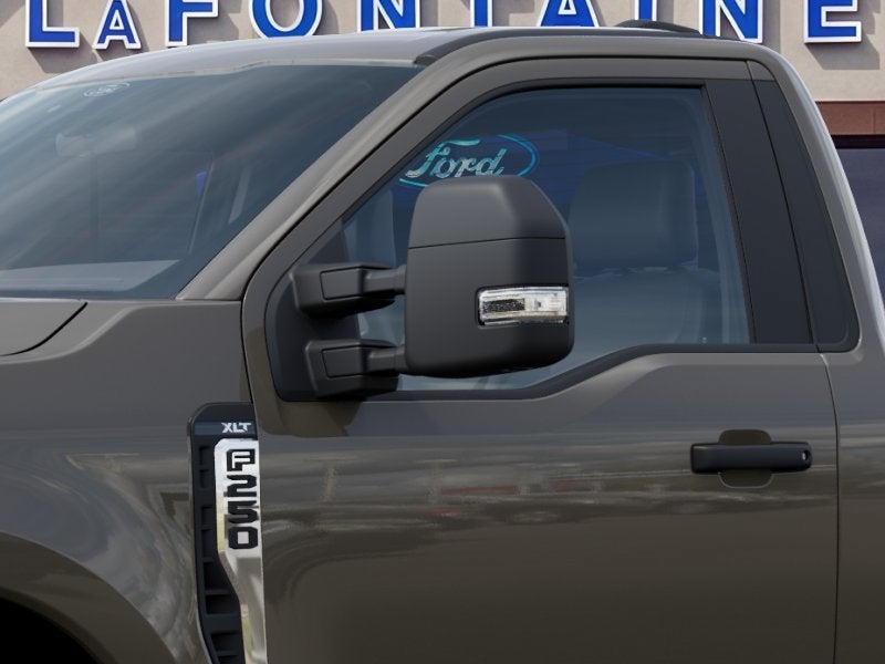 2027 Ford F-250SD XLT