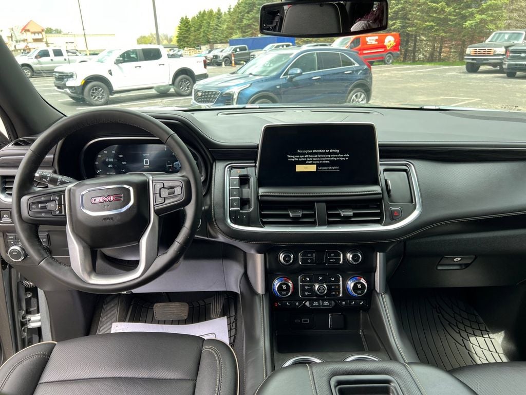 2024 GMC Yukon SLT