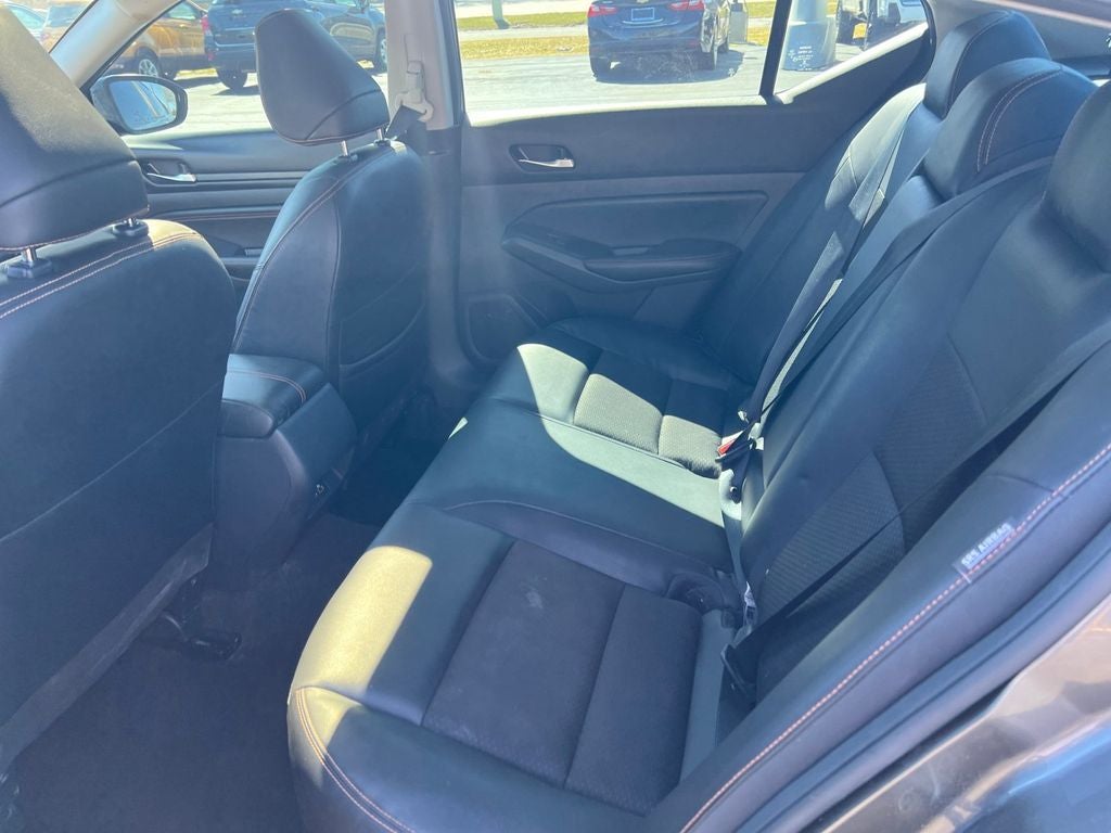 2022 Nissan Altima 2.0 SR