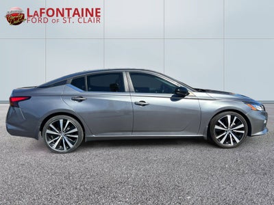 2022 Nissan Altima 2.0 SR
