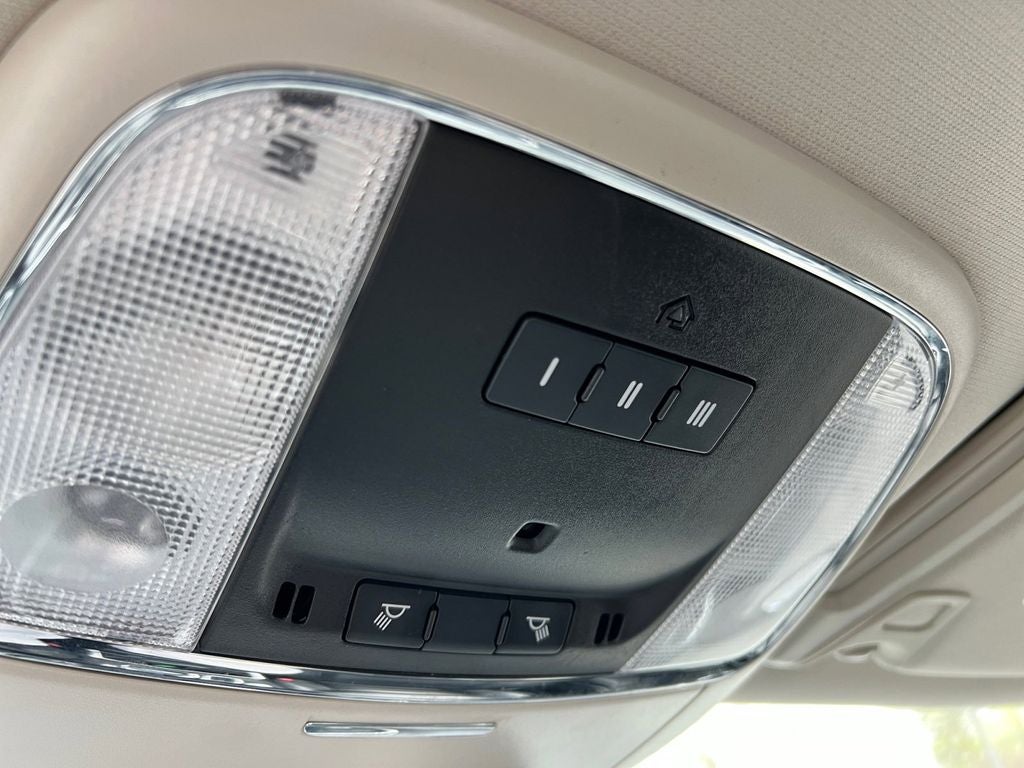 2022 Chrysler 300 Touring