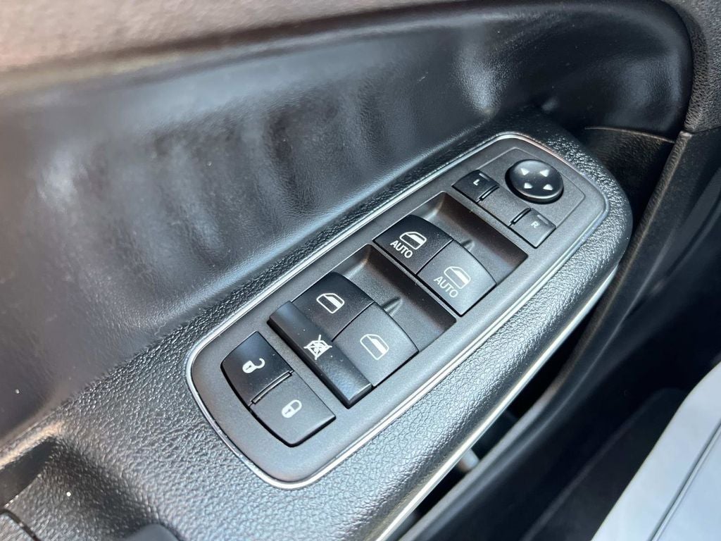 2022 Chrysler 300 Touring