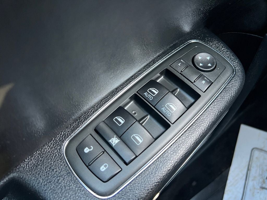 2013 Dodge Charger SXT