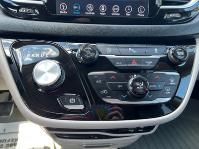2019 Chrysler Pacifica Touring L Plus
