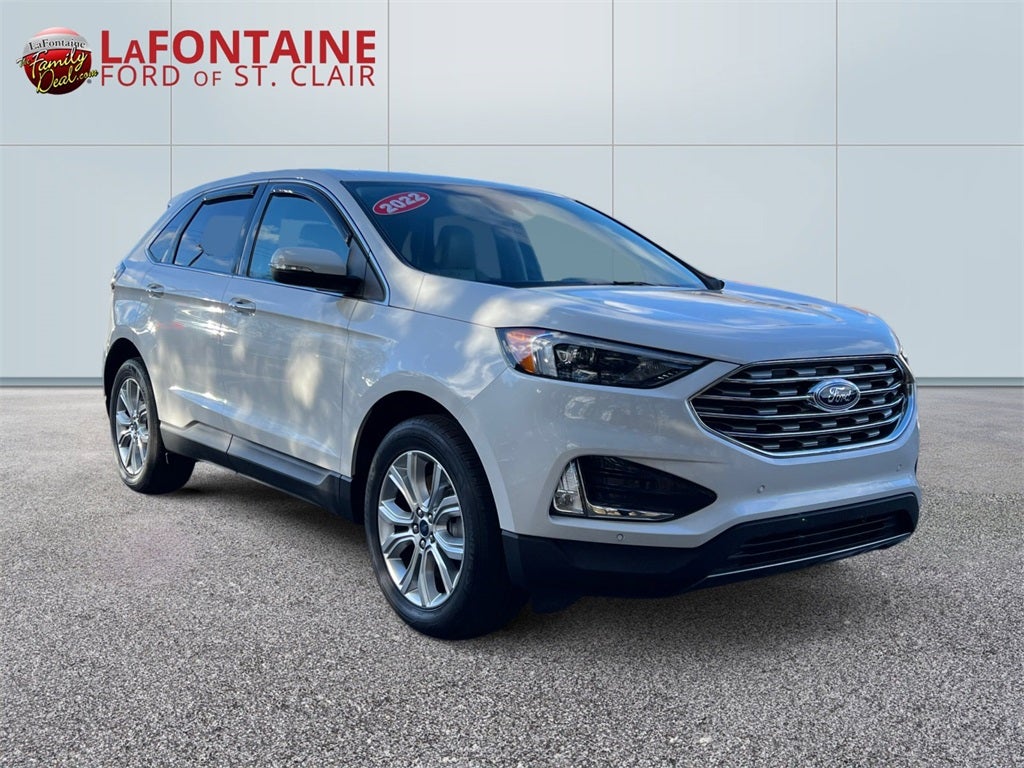 2022 Ford Edge Titanium