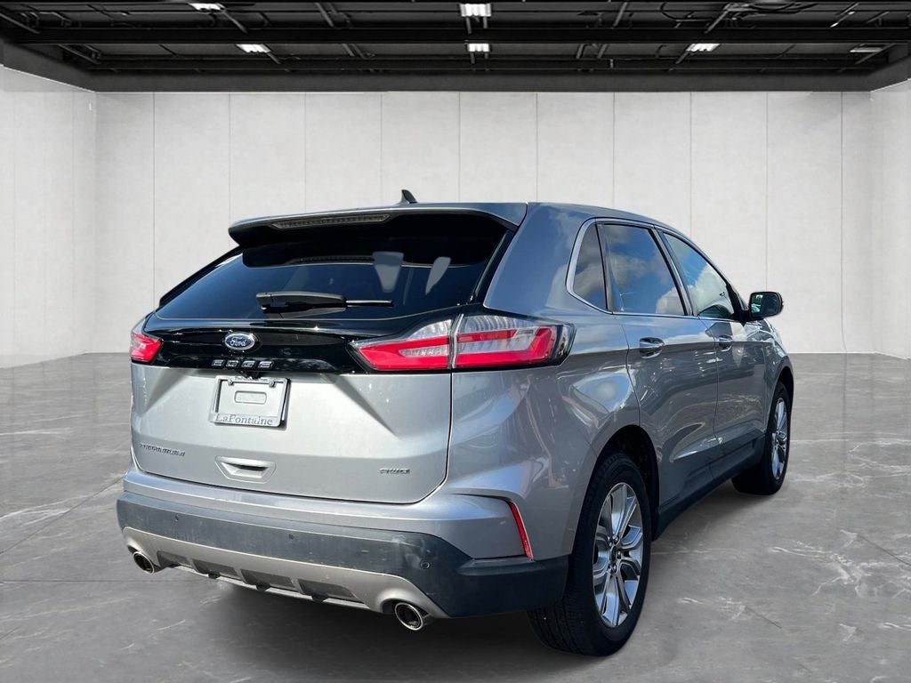 2022 Ford Edge Titanium