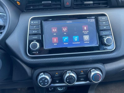 2021 Nissan Kicks S