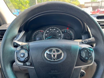 2014 Toyota Camry LE