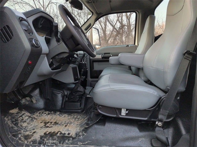 2025 Ford F-750SD Base XL