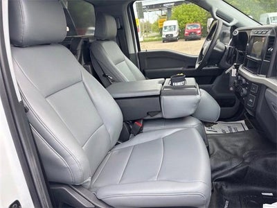 2024 Ford F-350SD XL DRW 169" WB / 84" C/A