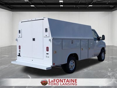 2027 Ford E-350SD Base Cutaway