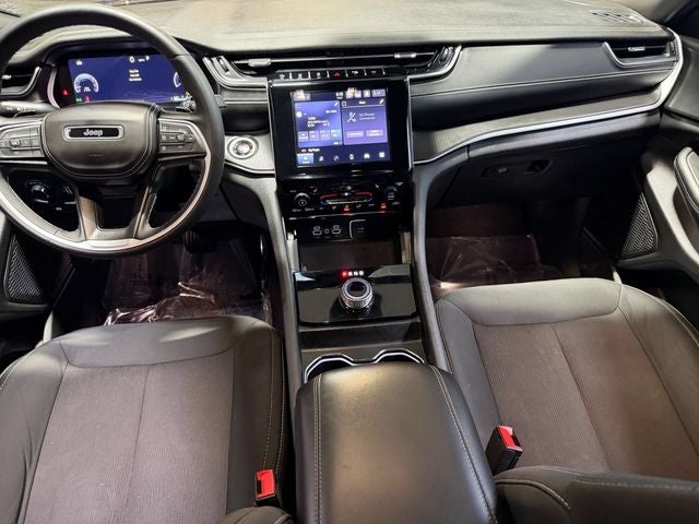 2024 Jeep Grand Cherokee Laredo