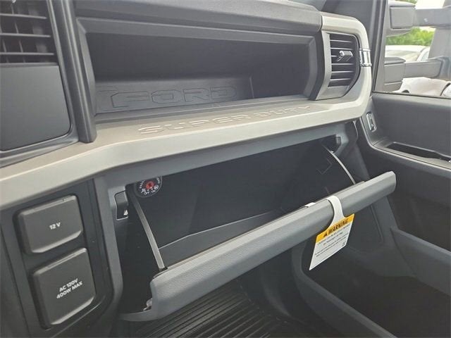 2025 Ford F-250SD XL 8' SERVICE BODY