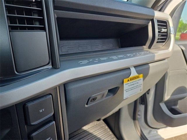 2025 Ford F-250SD XL 8' SERVICE BODY