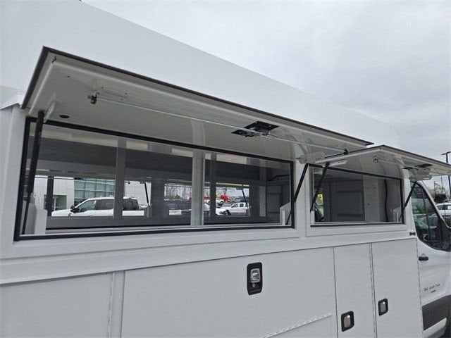 2025 Ford Transit-350 Base