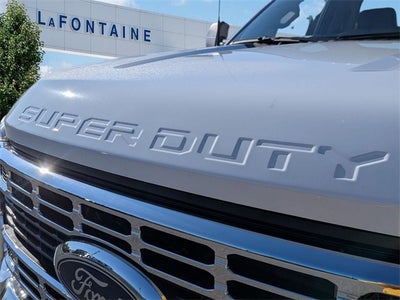 2025 Ford F-600SD XL