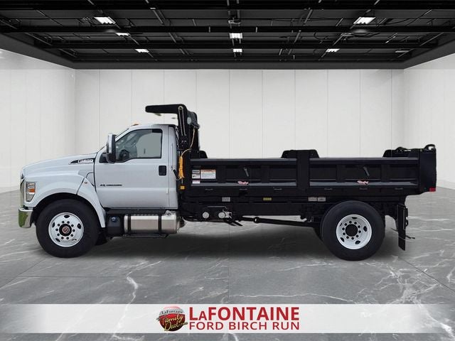 2027 Ford F-650SD Base