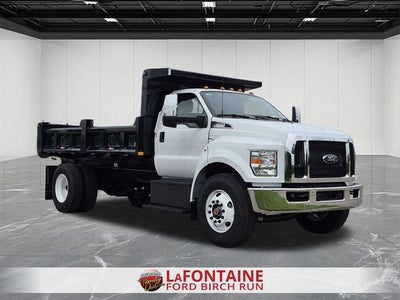 2027 Ford F-650SD Base