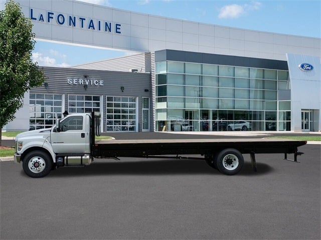 2026 Ford F-750SD Base
