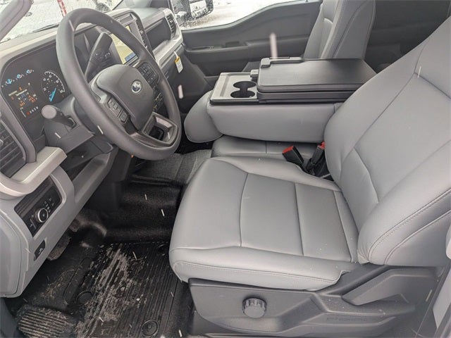 2026 Ford F-550SD DRW