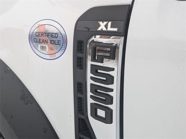 2026 Ford F-550SD DRW