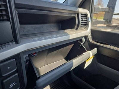 2025 Ford F-450SD XL CM HAULER BODY DELUXE