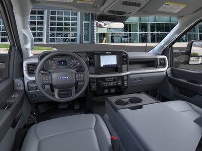 2025 Ford F-550SD DRW