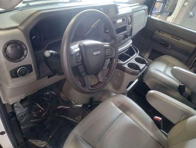 2023 Ford E-350SD Base Cutaway