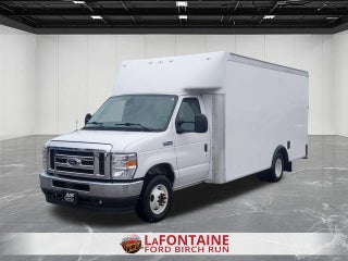 2023 Ford E-350SD Base Cutaway