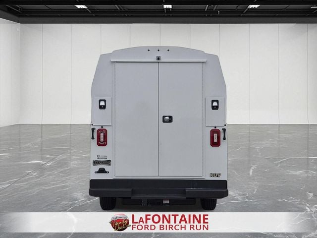 2027 Ford E-350SD Base Cutaway
