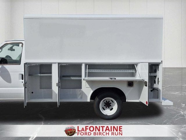 2027 Ford E-350SD Base ENCLOSED SERVICE BODY