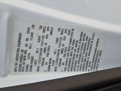 2027 Ford E-350SD Base ENCLOSED SERVICE BODY