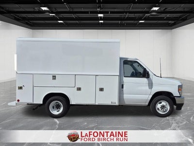 2027 Ford E-350SD Base ENCLOSED SERVICE BODY