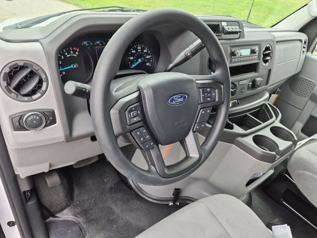 2027 Ford E-350SD Base Cutaway