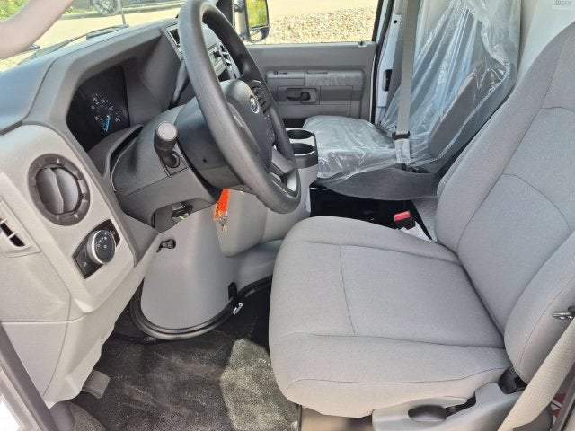2027 Ford E-350SD Base Cutaway
