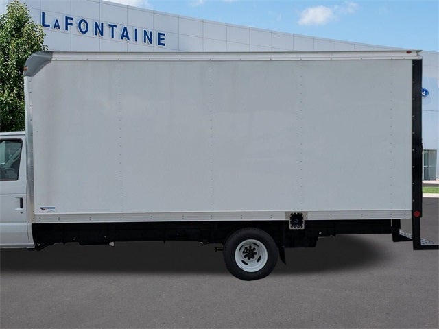 2026 Ford E-450SD Base