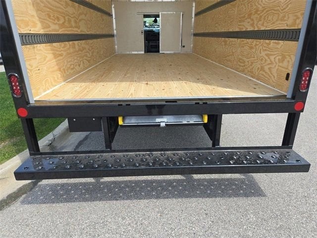 2026 Ford E-450SD Base