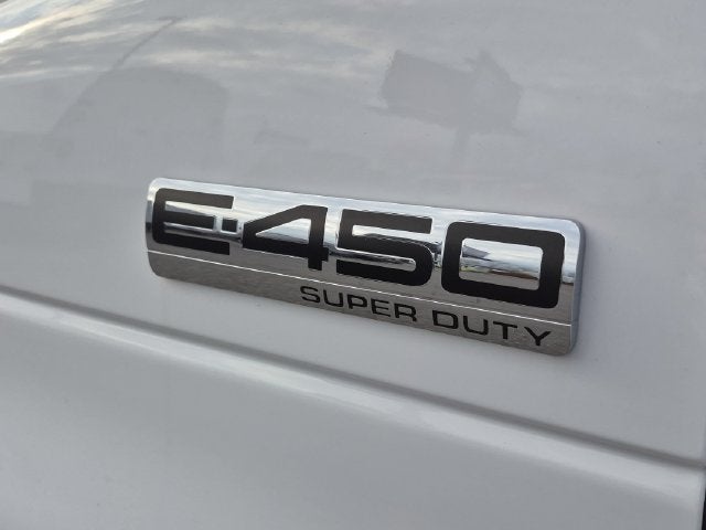 2027 Ford E-450SD Base ENCLOSED SERVICE BODY