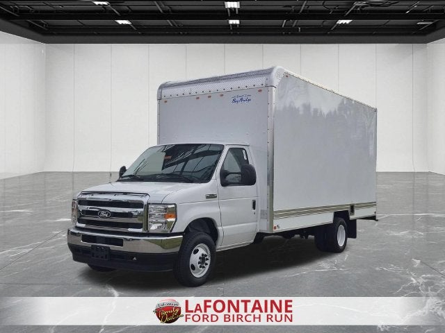 2027 Ford E-450SD Base