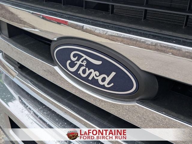 2027 Ford E-450SD Base