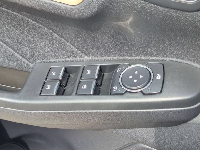 2022 Ford Escape Hybrid Titanium