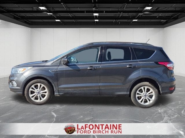 Used 2018 Ford Escape SE with VIN 1FMCU9GD0JUB41316 for sale in Birch Run, MI