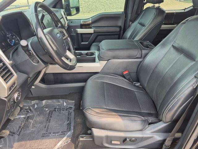 2022 Ford F-350SD Lariat