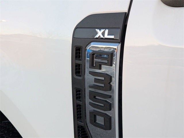 2025 Ford F-350 XL 8' SERVICE BODY